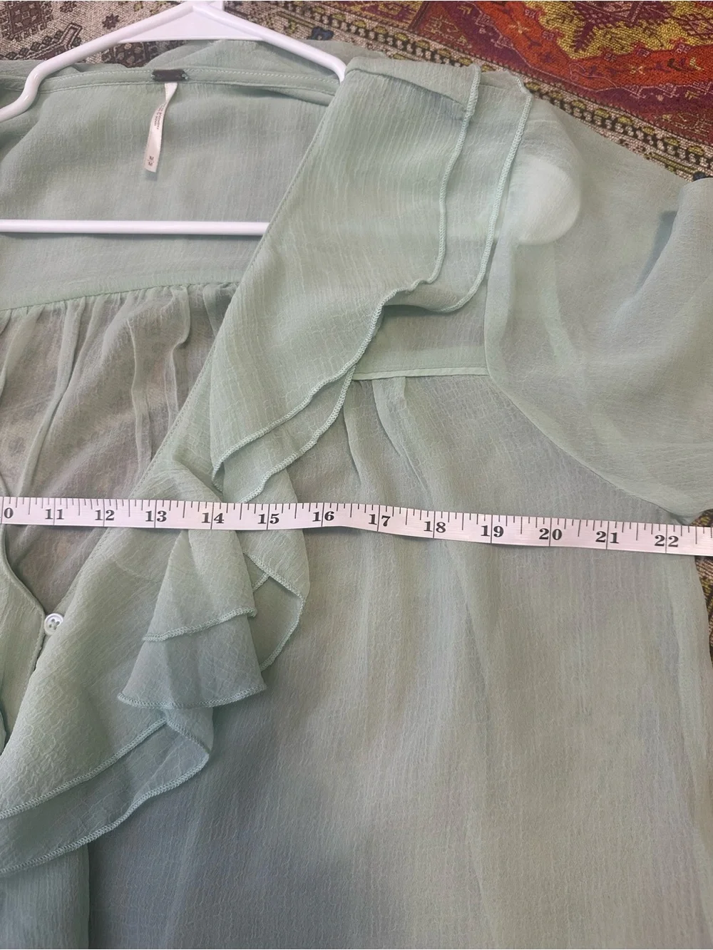 Free People Mint Green Ruffle V-Neck Button Front Peplum Tunic Blouse M